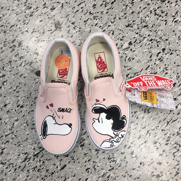 limited edition snoopy vans 